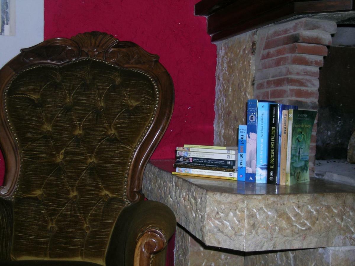 Chalet Grazia Valgiano ภายนอก รูปภาพ